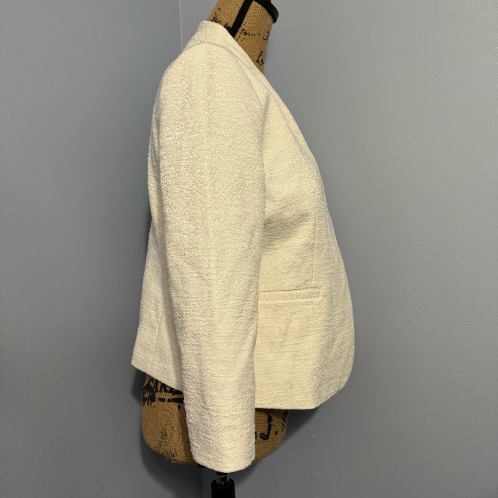 Ann Taylor Textured Blazer - Picture 6 of 12